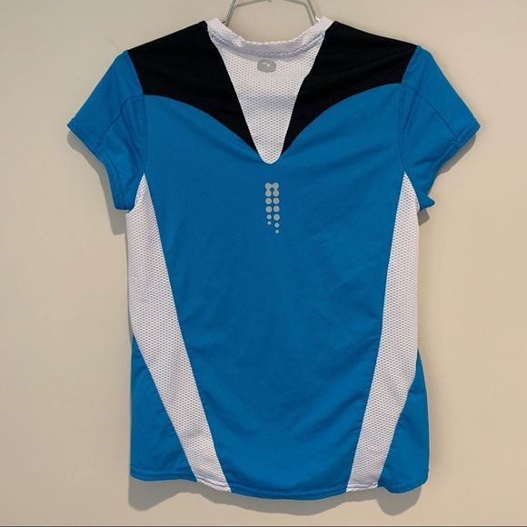 Sugoi Tshirt Size Medium - Picture 3 of 8